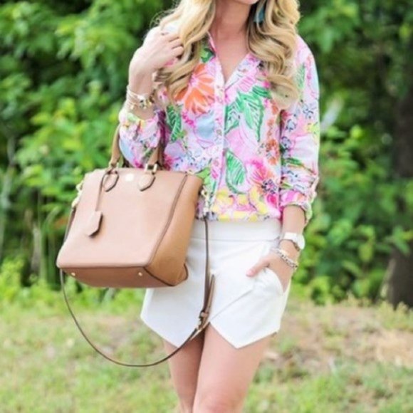 Lilly Pulitzer for Target • Nosey Posey Button Up - Picture 3 of 5